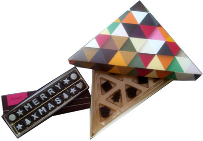 

Swankit's Merry Christmas Message Box with Triangular Shape Homemade Chocolate Box Crackles(200 g)