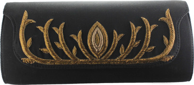 

PriyaRose Party Black Clutch