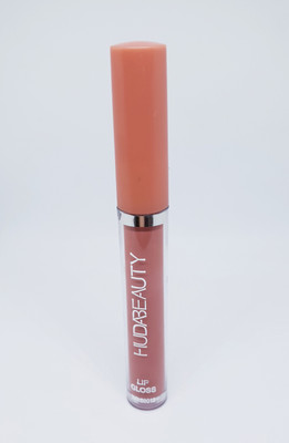 

Huda Beauty Matte Lipgloss(3, Shade 01)