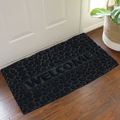 KUBER INDUSTRIES PVC (Polyvinyl Chloride) Door Mat(Black, Free)