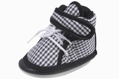 

Ole Baby Boys & Girls Velcro Casual Boots(Black, White