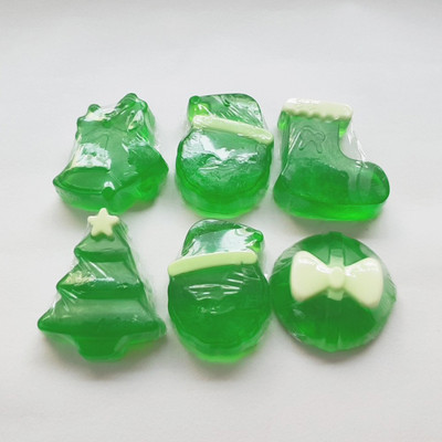 

Pics And You Green Peppermint Aroma Christmas Themed Handmade Soap Pack 2 (2 Soaps, 3 x 2 x 1.5 inch, 80 gram)(10 g, Pack of 6)