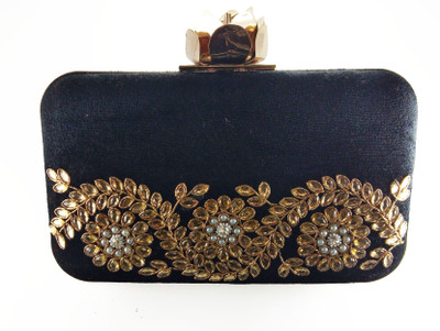 

PriyaRose Party Black Clutch