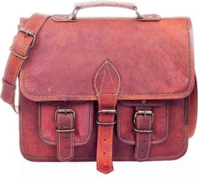 

dzcollections Messenger Bag(Brown)