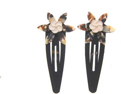 

Anuradha Art Jewellery Hair Pin For Girls & Kids Tic Tac Clip(Multicolor)