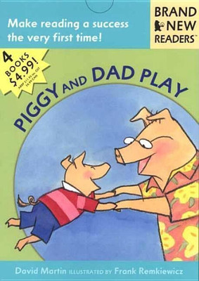 Piggy and Dad Play(English, Paperback, Martin David)