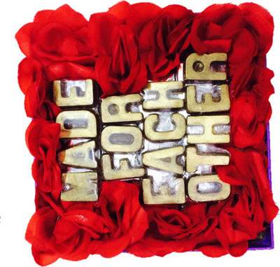 

Expelite Made for each other chocolate box Crackles(500 g)