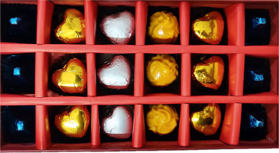 

Expelite Assorted 18 chocolate Gift box Crackles(400 g)