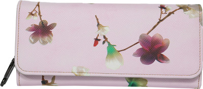

Butterflies Casual Pink Clutch
