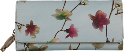 Butterflies Casual Blue, Yellow Clutch
