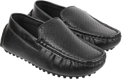 

Mochi Boys Slip on Moccasins(Black, 11;black