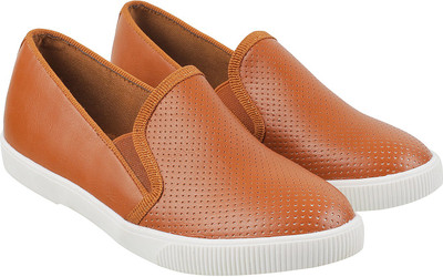 

Metro Boys Slip on Casual Boots(Brown, 23;tan