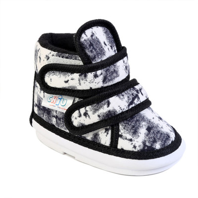 

Chiu Boys & Girls Velcro Casual Boots(Black