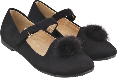 

Mochi Girls Velcro Ballerinas(Black, 11;black