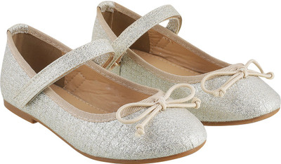 

Metro Girls Velcro Ballerinas(Gold, 15;gold