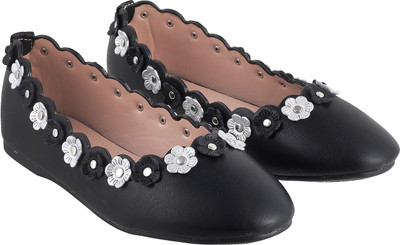 

Metro Girls Slip on Ballerinas(Black, 11;black
