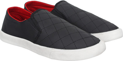 

Aero Canvas Casuals For Men(Black, Red