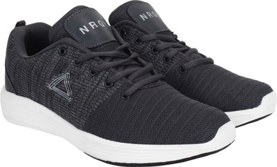 Aero Walking Shoes For Men(Grey, Black