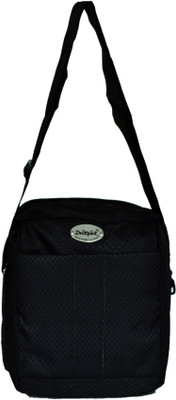 

Duckback Men & Women Casual Black Nylon Sling Bag