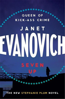 Seven Up: The One With The Mud Wrestling(English, Paperback, Evanovich Janet)
