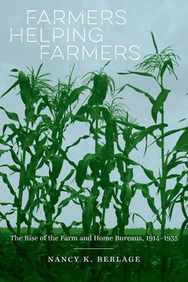 Farmers Helping Farmers(English, Hardcover, Berlage Nancy K.)