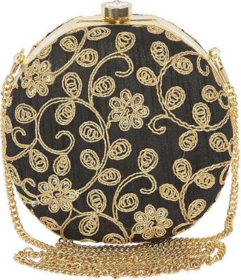 

The Indian Handicraft Store Party Beige Clutch