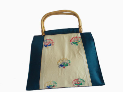 

Esthetic Mind Party Blue Clutch