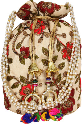 

Favria Royal Wedding Potli(Beige)