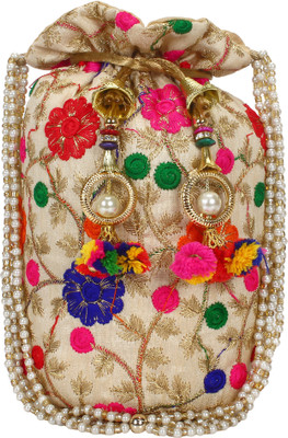 

Favria Royal Wedding Potli(Beige)