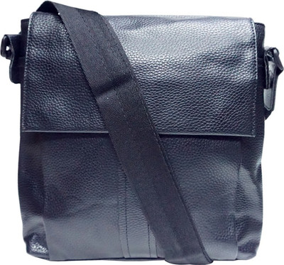 

ACCESSOREEZ 023_Bag_LB_23_Black_kv-23 Waterproof Multipurpose Bag(Black, 5 L)