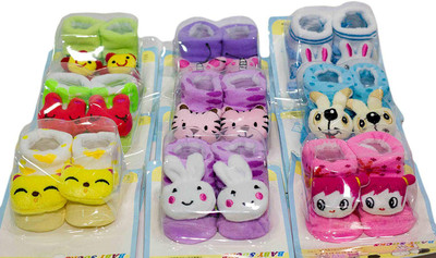 

ALEMKIP Born Baby Socks Cum Shoes 2 Pair in One Pack Multi Colour Booties(Toe to Heel Length - 2 cm Multicolor)