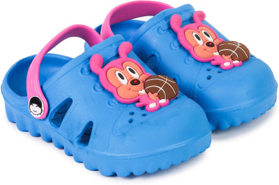 

Feet Essentials Boys & Girls Slip On Slipper Flip Flop(Blue