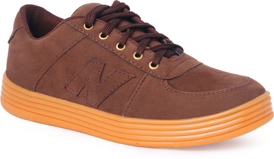 

sainex sainex casual shoes Casuals For Men(Brown