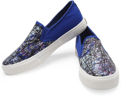 

Pure Play Slip On Sneakers For Women(Multicolor, Blue