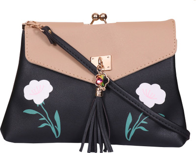 

SH0PMAX Women Evening/Party Black Leatherette Sling Bag