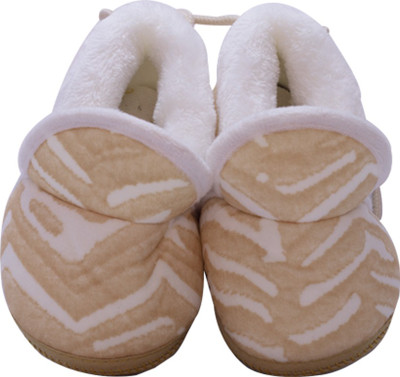 

Satylon Printed (Pack of 1) Baby Booties(Toe to Heel Length - 17 cm Brown)