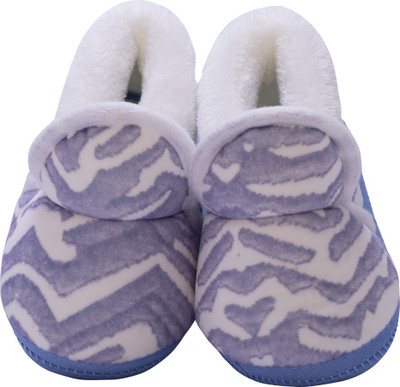 

Satylon Printed (Pack of 1) Baby Booties(Toe to Heel Length - 15 cm Brown)