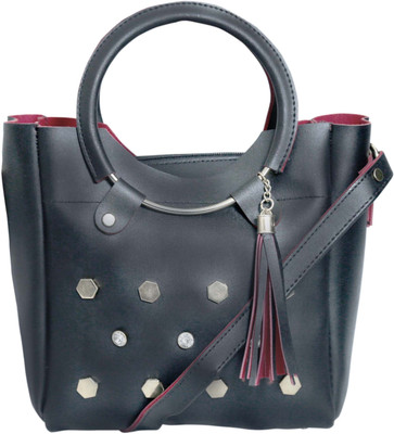 

Arete Hand-held Bag(Black)