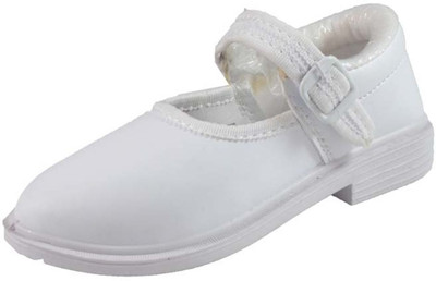 

TRUMP Girls Strap Derby Shoes(White