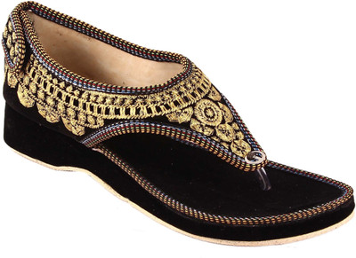 Rangmor Women Black Heels