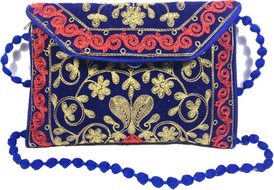 

VeePlay Women Casual Blue, Multicolor Brocade Sling Bag
