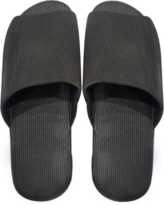 

INF Slides, Black