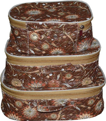 

SAROHI multipurpouse makeup jewellery pouch vanity box Vanity Box(Multicolor)