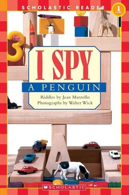 I Spy a Penguin(English, Paperback, Marzollo Jean)