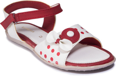 

Khadim's Girls Velcro Flats(Maroon