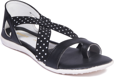 

Khadim's Girls Slip-on Flats(Black