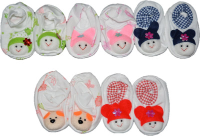 

N3 Baby Care Combo of 5 Pairs Booties(Toe to Heel Length - 10 cm Multicolors)