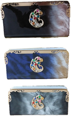 

Dobyt Casual Multicolor Clutch