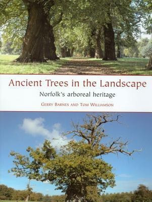 Ancient Trees in the Landscape(English, Paperback, Barnes Gerry)