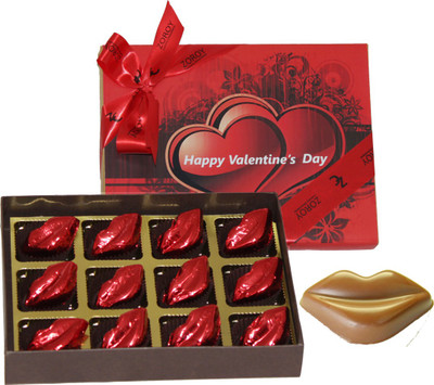 

Zoroy Luxury Chocolate Valentines day Dozen Kisses- Box with 12 milk chocolate kisses Fudges(220 g)